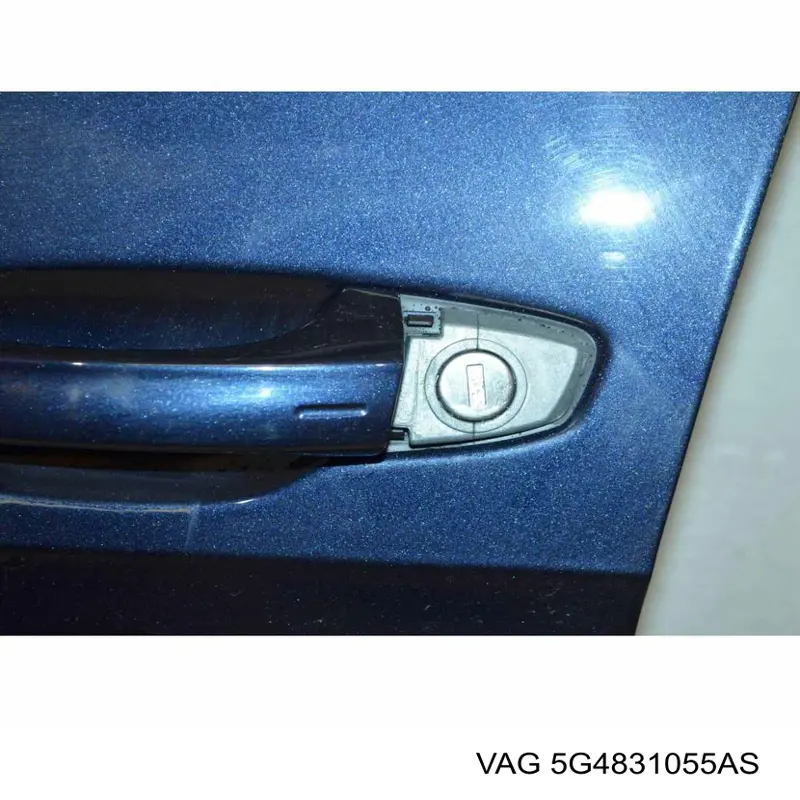 5G4831055AS VAG Puerta delantera