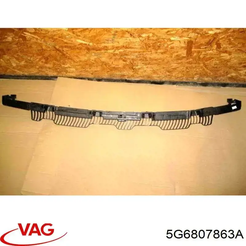 Soporte central del parachoques trasero VAG 5G6807863A precio, desde 40,66 EUR