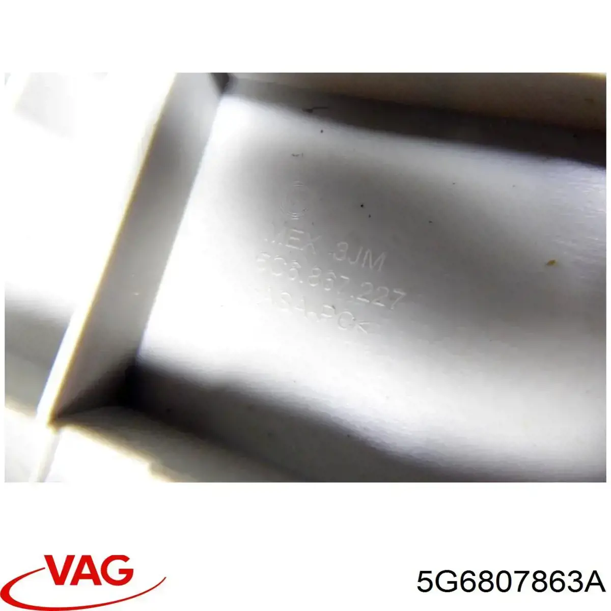 Comprar 5G6807863A VAG Soporte central del parachoques trasero