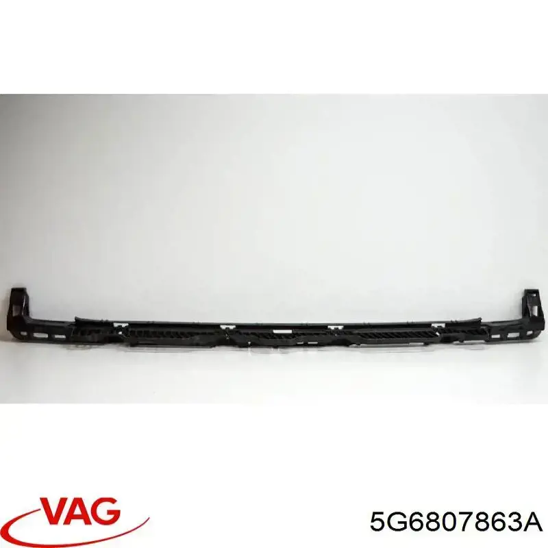 Soporte central del parachoques trasero 5G6807863A VAG