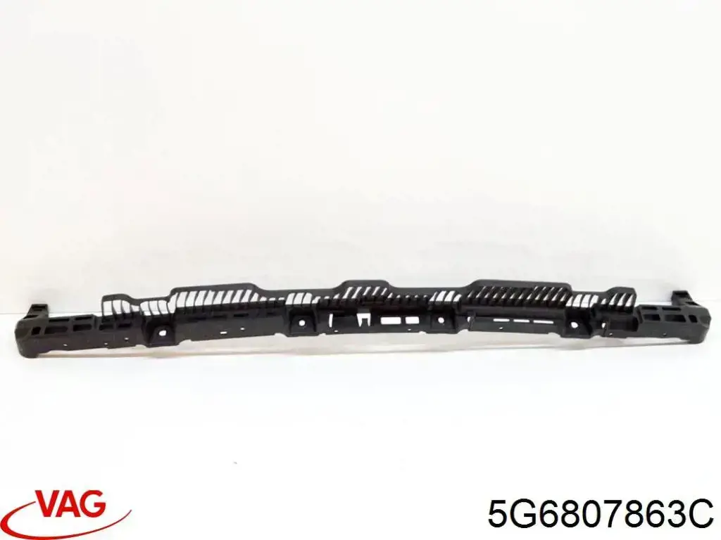 Soporte central del parachoques trasero VAG 5G6807863C precio, desde 56,76 EUR