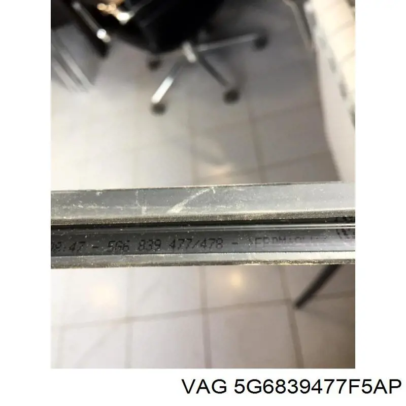 5G6839477D5AP VAG