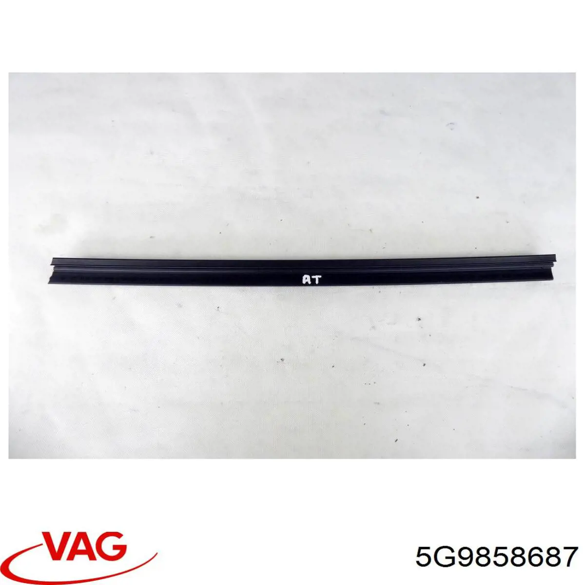 5G9858687 VAG 