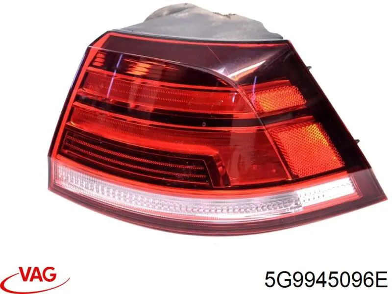 Piloto trasero exterior derecho VAG 5G9945096E precio, desde 277,39 EUR
