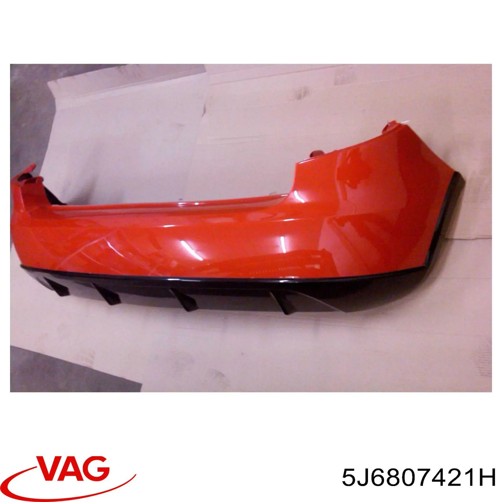 Parachoques trasero 5J6807421H VAG