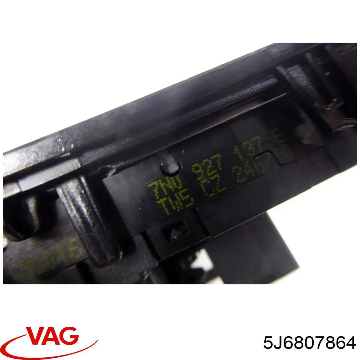 Comprar 5J6807864 VAG Soporte del parachoques trasero derecho