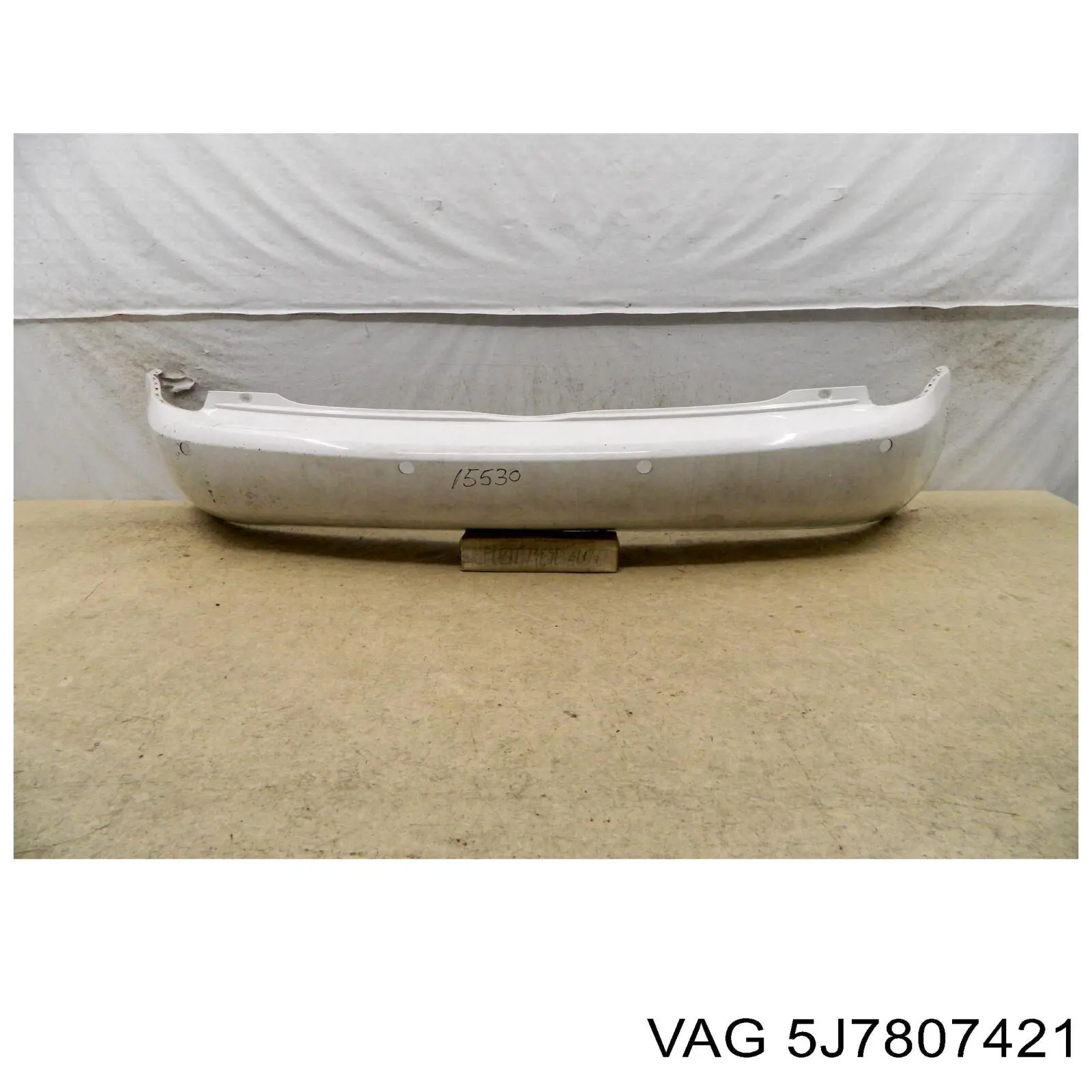 Parachoques trasero 5J7807421D VAG