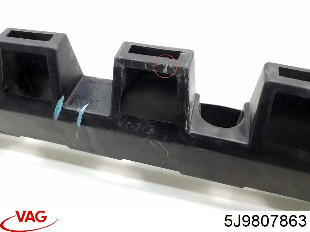 Guía izquierda del parachoques trasero VAG 5J9807863 precio, desde 23,11 EUR