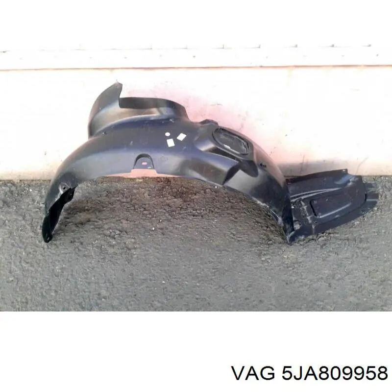 Comprar 5JA809958 VAG Paso de rueda delantero derecho