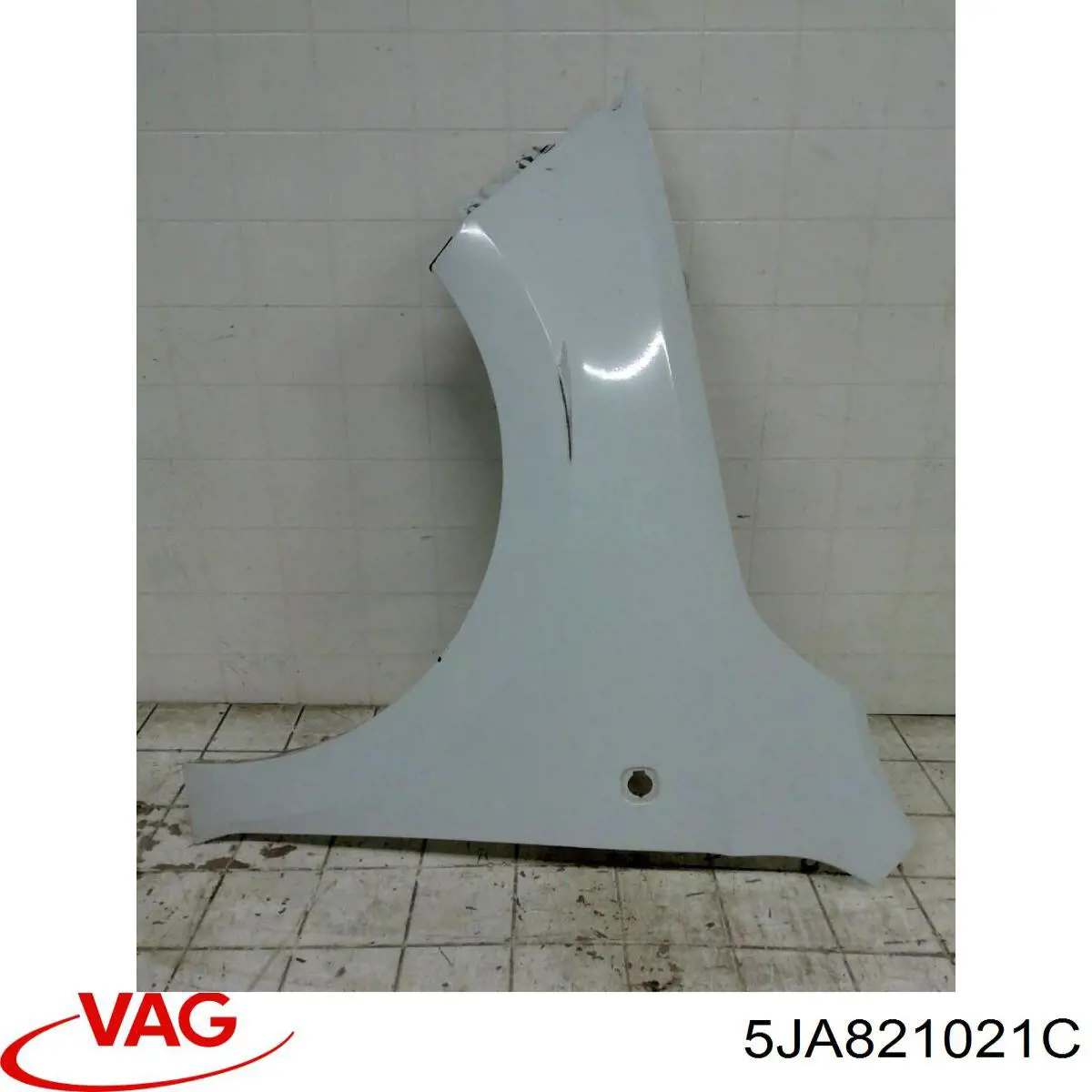 Aleta delantera izquierda 5JA821021C VAG