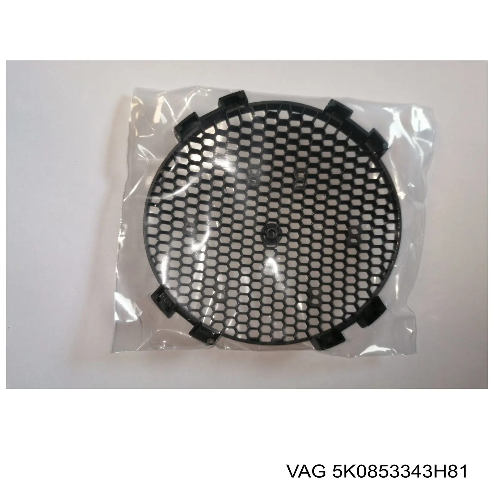 Comprar 5K0853343H81 VAG Soporte del emblema de la parrilla del radiador