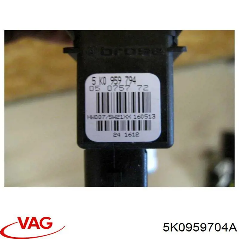 Mecanismo de elevalunas de la puerta trasera derecha VAG 5K0959704A precio, desde 37,69 EUR