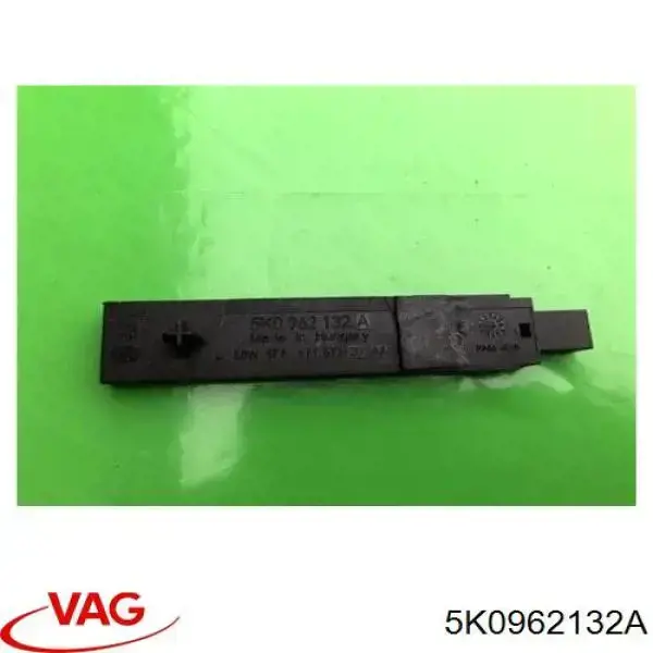  VAG 5K0962132A