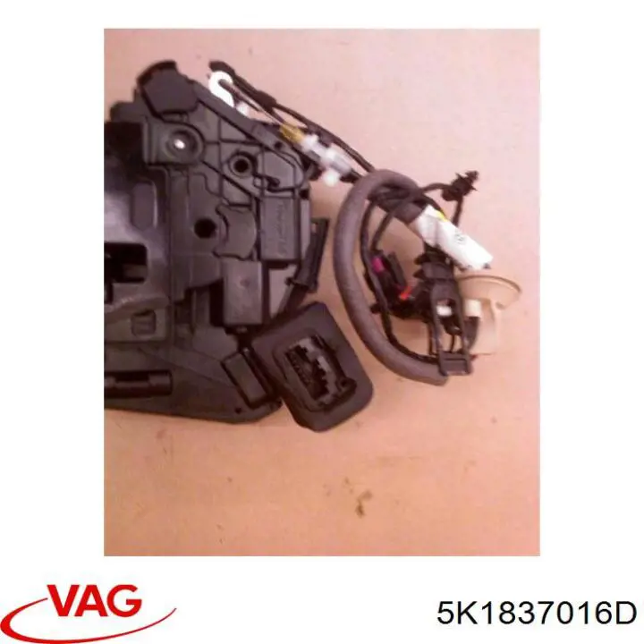 Cerradura de puerta delantera derecha VAG 5K1837016D precio, desde 37,75 EUR