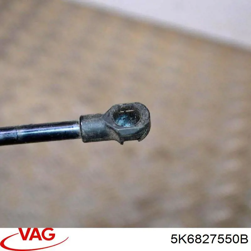 Amortiguador maletero 5K6827550B VAG
