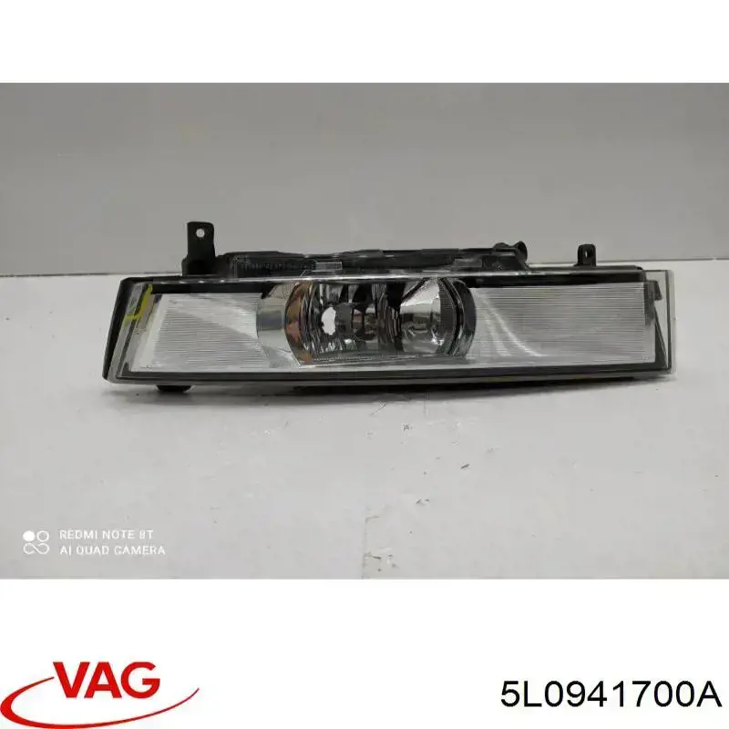Faro antiniebla derecho VAG 5L0941700A precio, desde 185,26 EUR