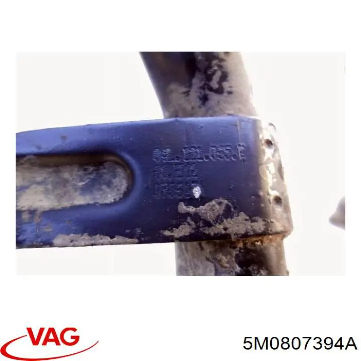 Guía derecha del parachoques trasero 5M0807394A VAG