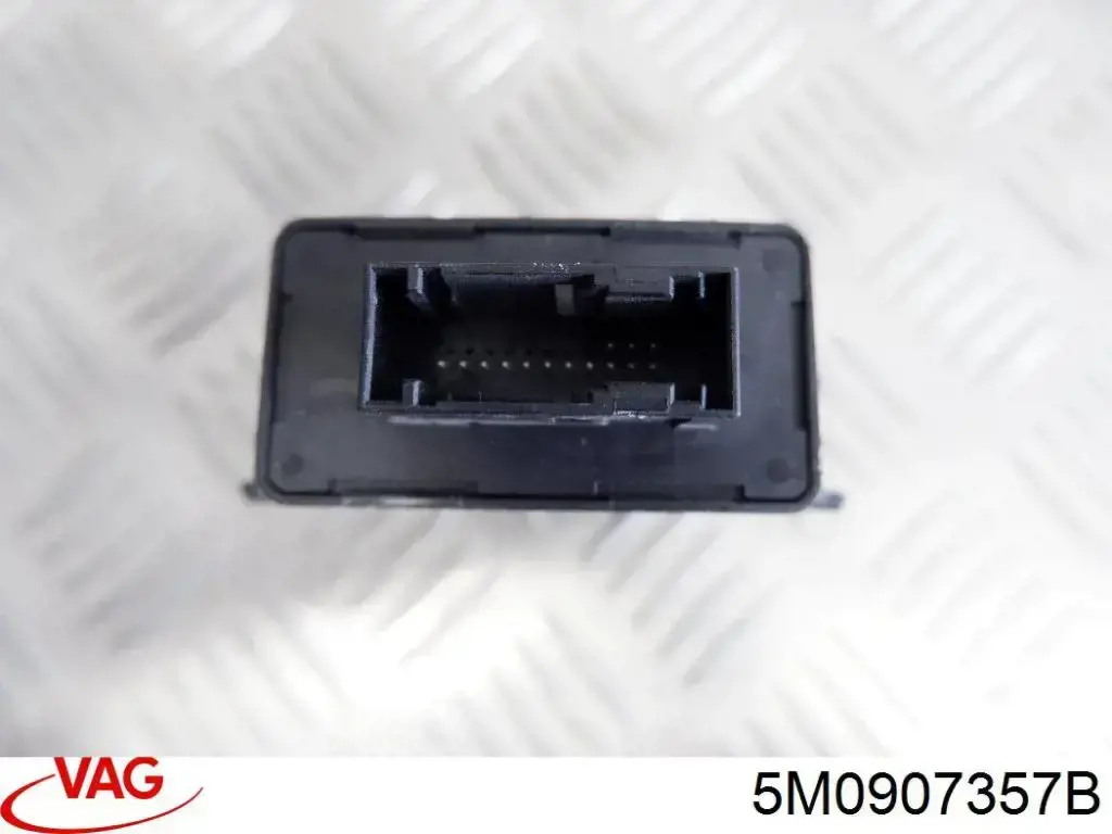 Módulo de control de iluminación adaptativa (ECU) VAG 5M0907357B precio, desde 45,01 EUR