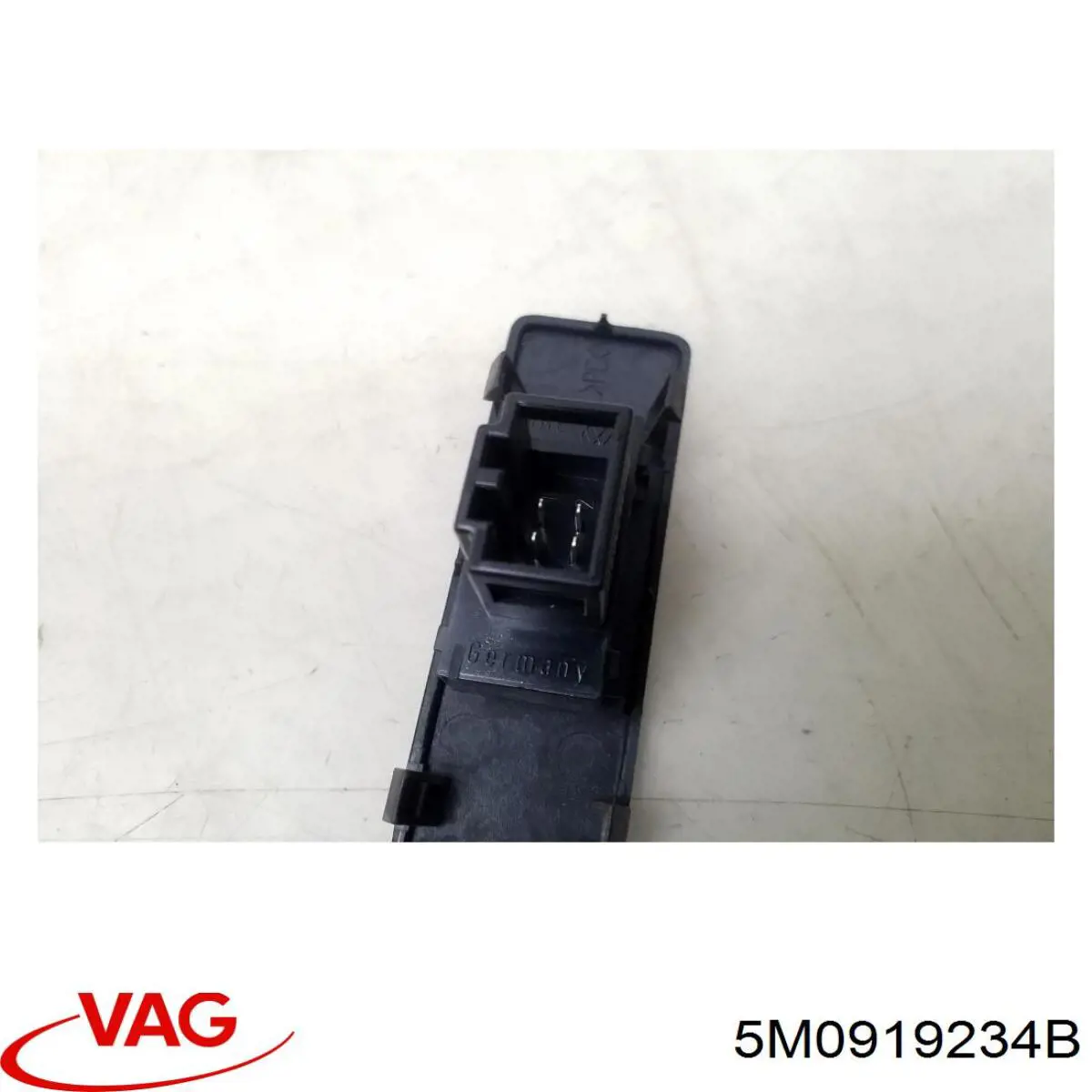  VAG 5M0919234B precio, desde 37,75 EUR