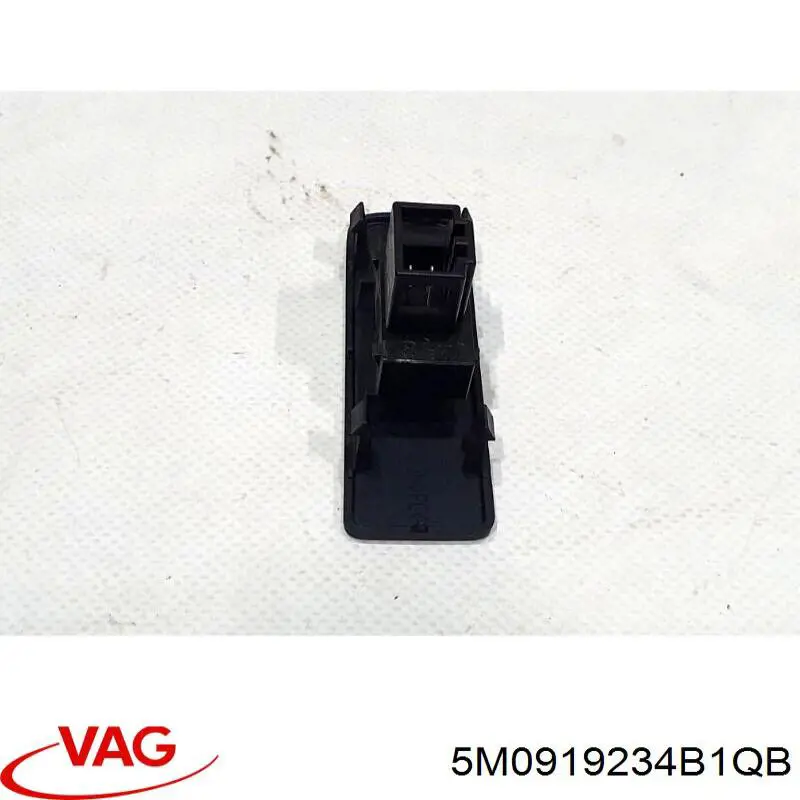  VAG 5M0919234B1QB precio, desde 8,86 EUR