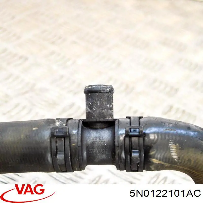 5N0122101AC VAG Manguera superior del radiador