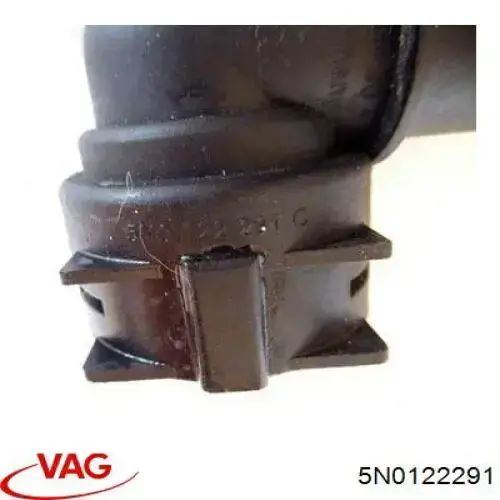 Brida del sistema de refrigeración (triple unión) Vika 11221774701 precio, desde 4,86 EUR