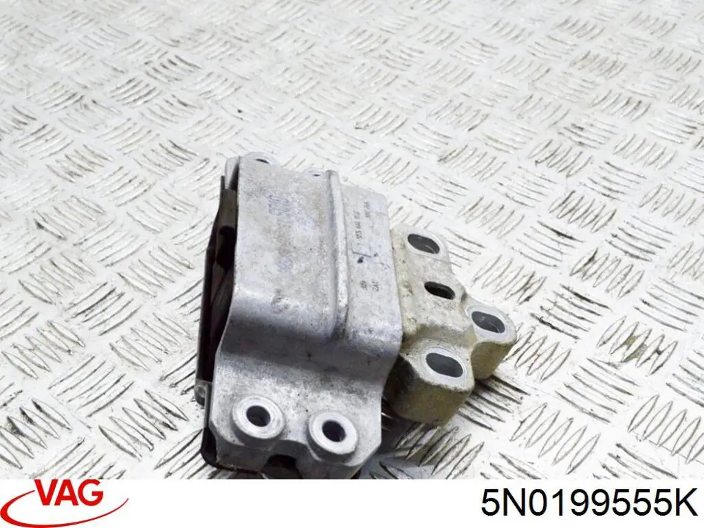 Soporte izquierdo del motor VAG 5N0199555K precio, desde 67,58 EUR