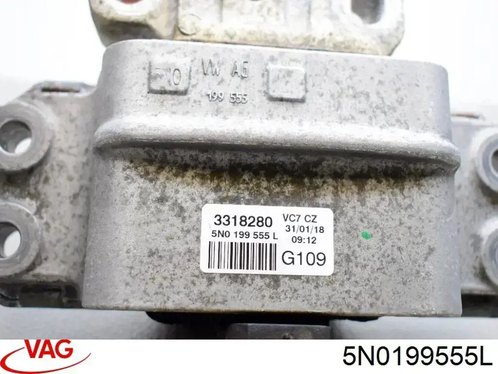 Soporte izquierdo del motor 5N0199555L VAG