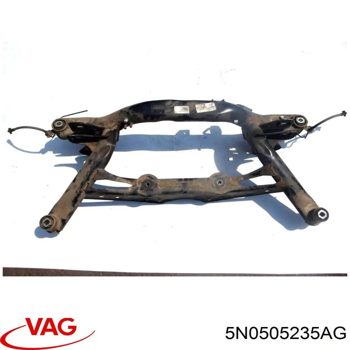 Subchasis trasero soporte motor VAG 5N0505235AE precio, desde 439,96 EUR
