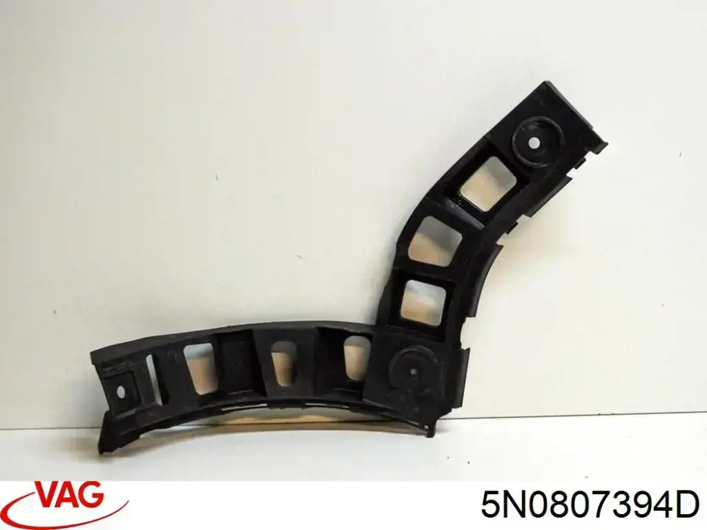 Comprar 5N0807394D VAG Soporte del parachoques trasero derecho