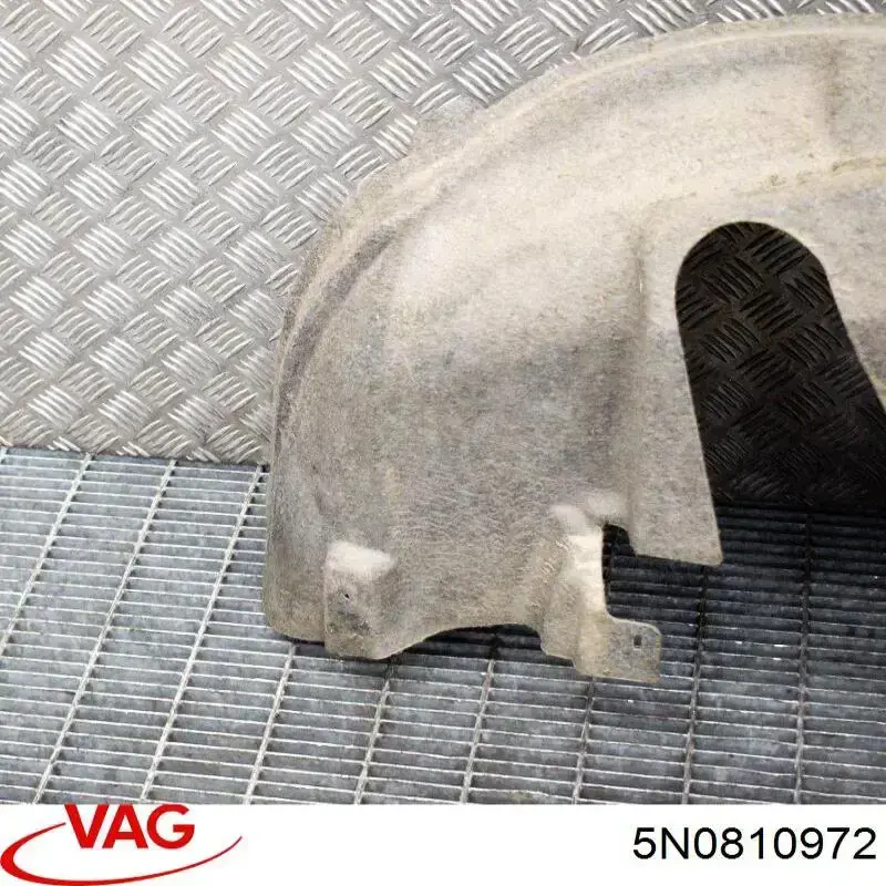 Comprar 5N0810972 VAG Guardalodo interior derecho, aleta trasera