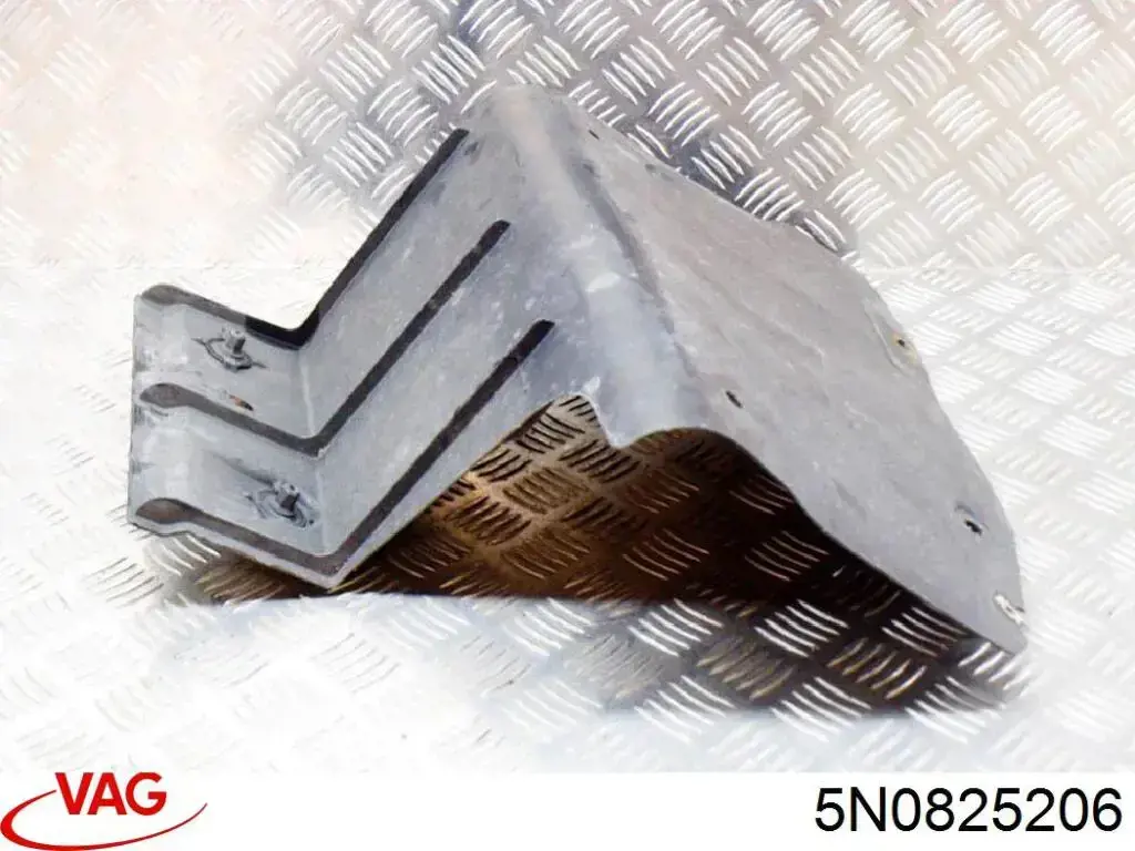 Protector de bajos trasero VAG 5N0825206 precio, desde 45,01 EUR