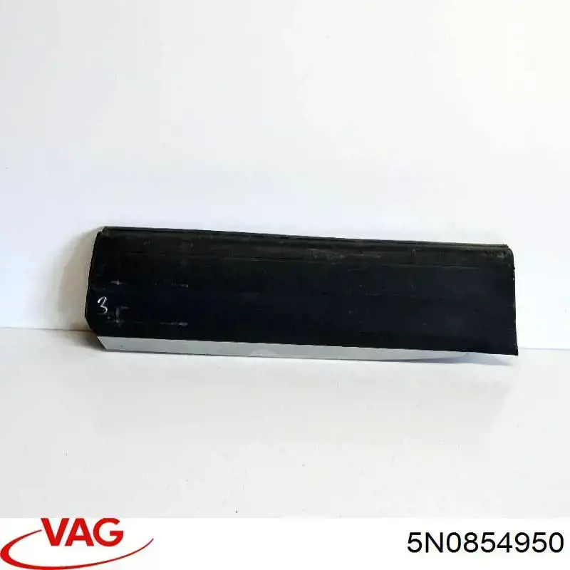 Embellecedor de puerta trasera derecha VAG 5N0854950 precio, desde 209,76 EUR