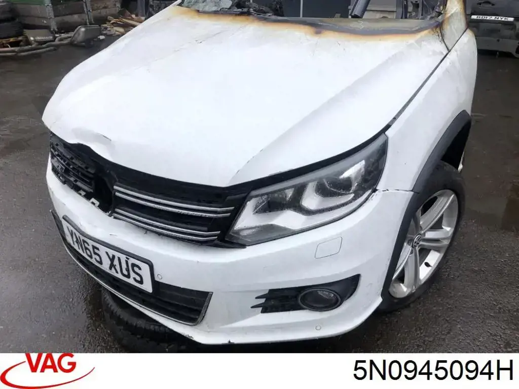 Piloto trasero interior derecho VAG 5N0945094H