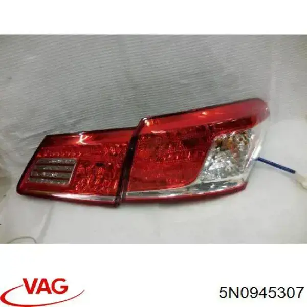 Piloto trasero interior izquierdo VAG 5N0945307 precio, desde 113,28 EUR
