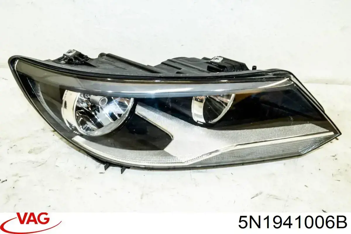 Faro derecho VAG 5N1941006B precio, desde 188,77 EUR