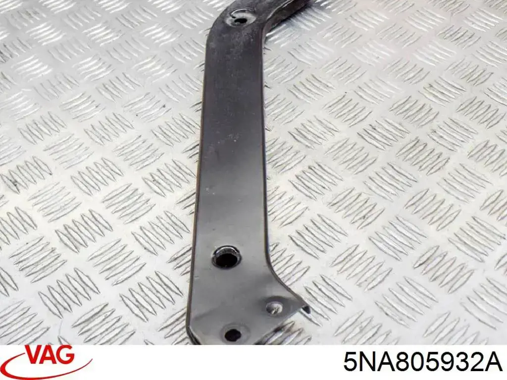 Soporte superior derecho del radiador VAG 5NA805932A precio, desde 18,59 EUR