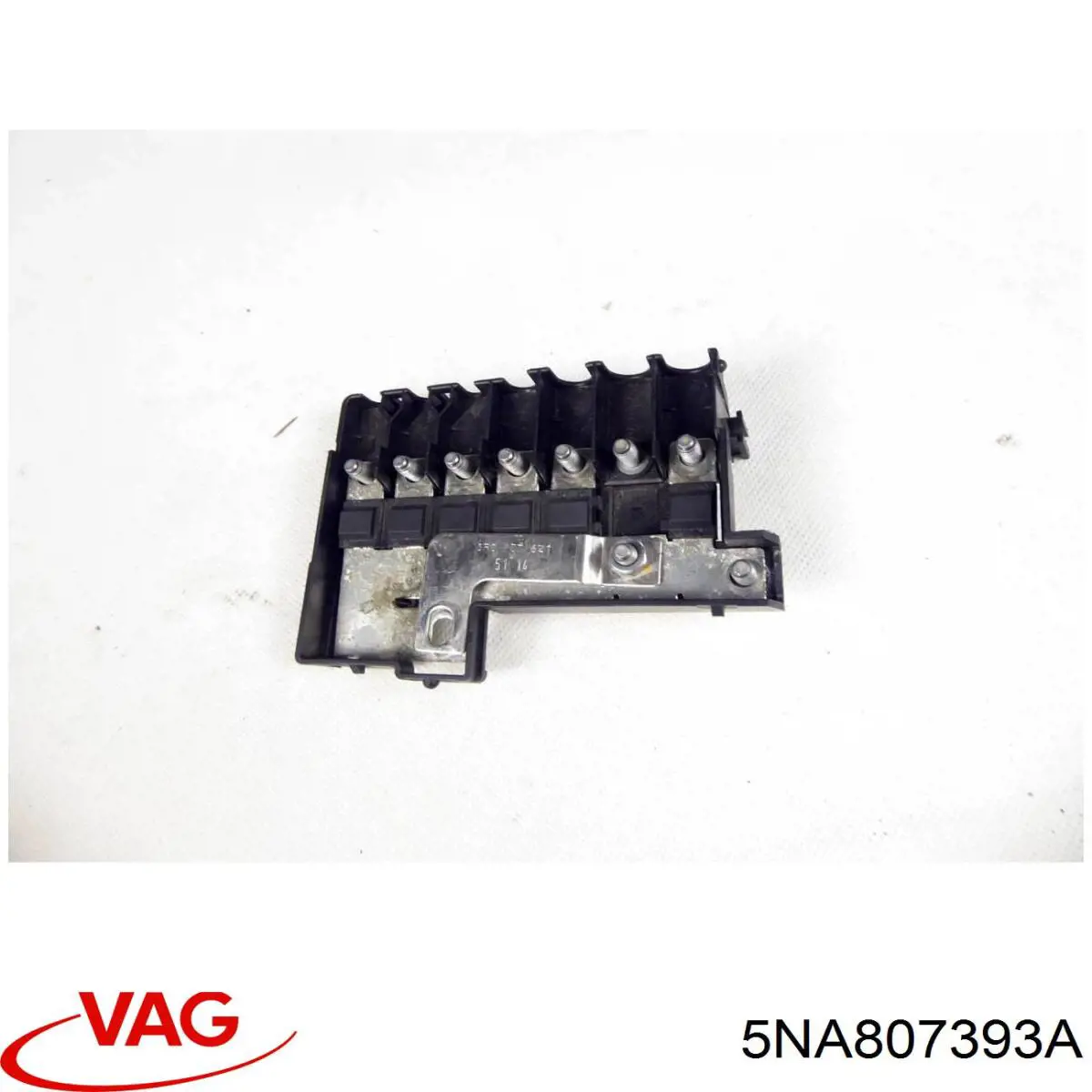 Soporte de parachoques trasero izquierdo 5NA807393A VAG