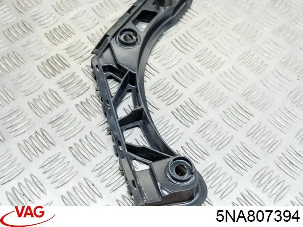 Comprar 5NA807394 VAG Soporte del parachoques trasero derecho