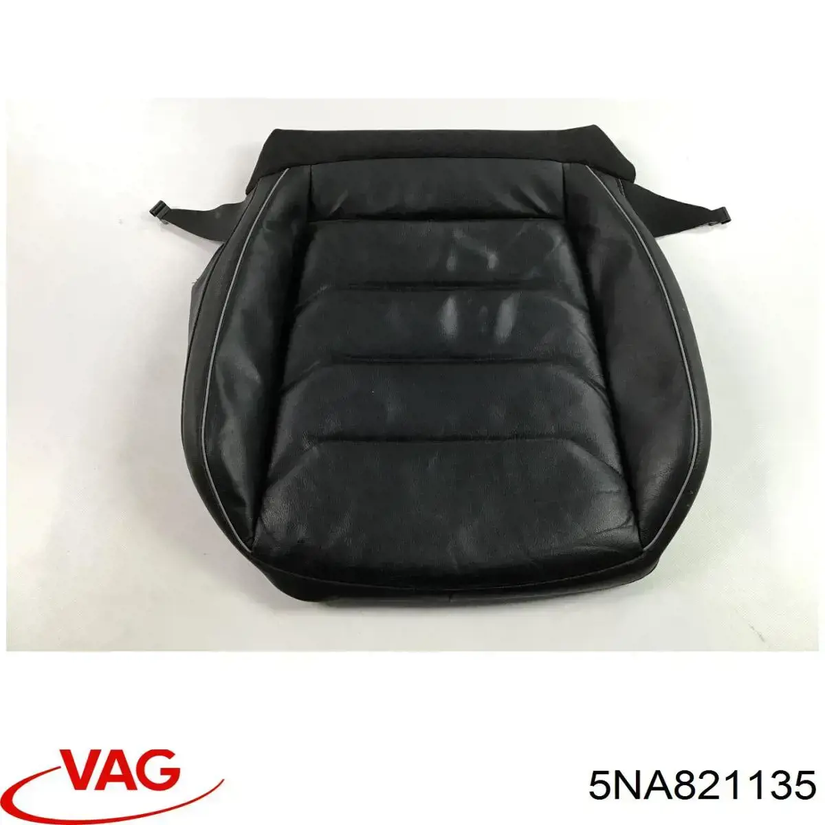 5NA821135 VAG Soporte delantero izquierdo para aleta delantera