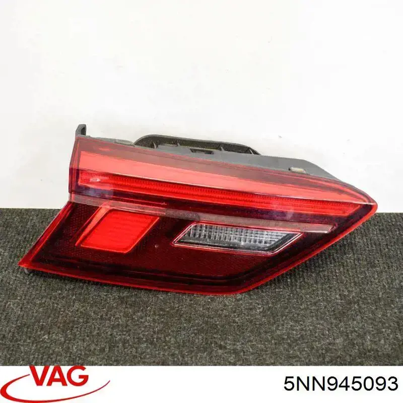 Piloto trasero interior izquierdo VAG 5NN945093 precio, desde 155,59 EUR