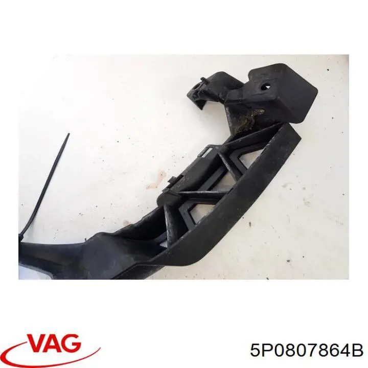 Comprar 5P0807864B VAG Soporte del parachoques trasero derecho