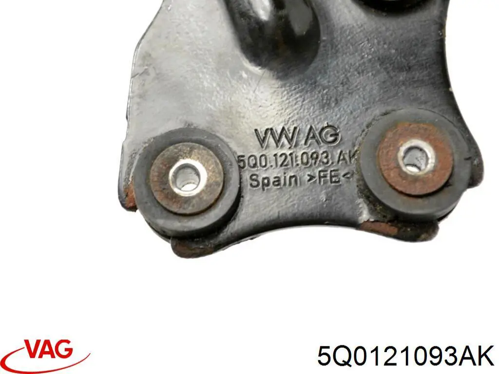 Bomba de agua eléctrica auxiliar VAG 5Q0121093AK precio, desde 62,35 EUR