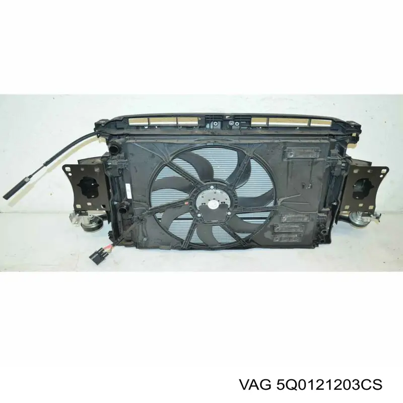 5Q0121203CS VAG difusor de radiador, ventilador de refrigeración, condensador del aire acondicionado, completo con motor y rodete