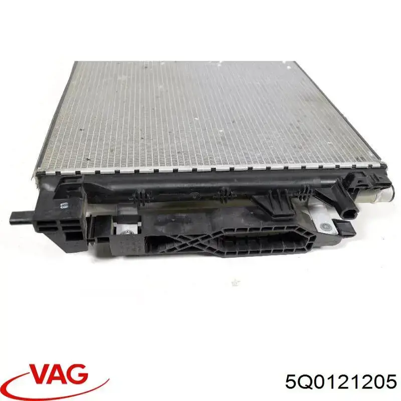 Radiador de agua VAG 5Q0121205 precio, desde 148,10 EUR