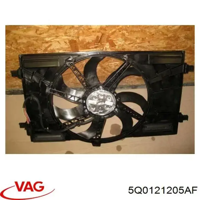 Radiador de agua VAG 5Q0121205AF precio, desde 93,23 EUR