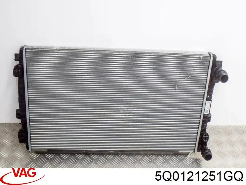 5Q0121251GQ VAG radiador