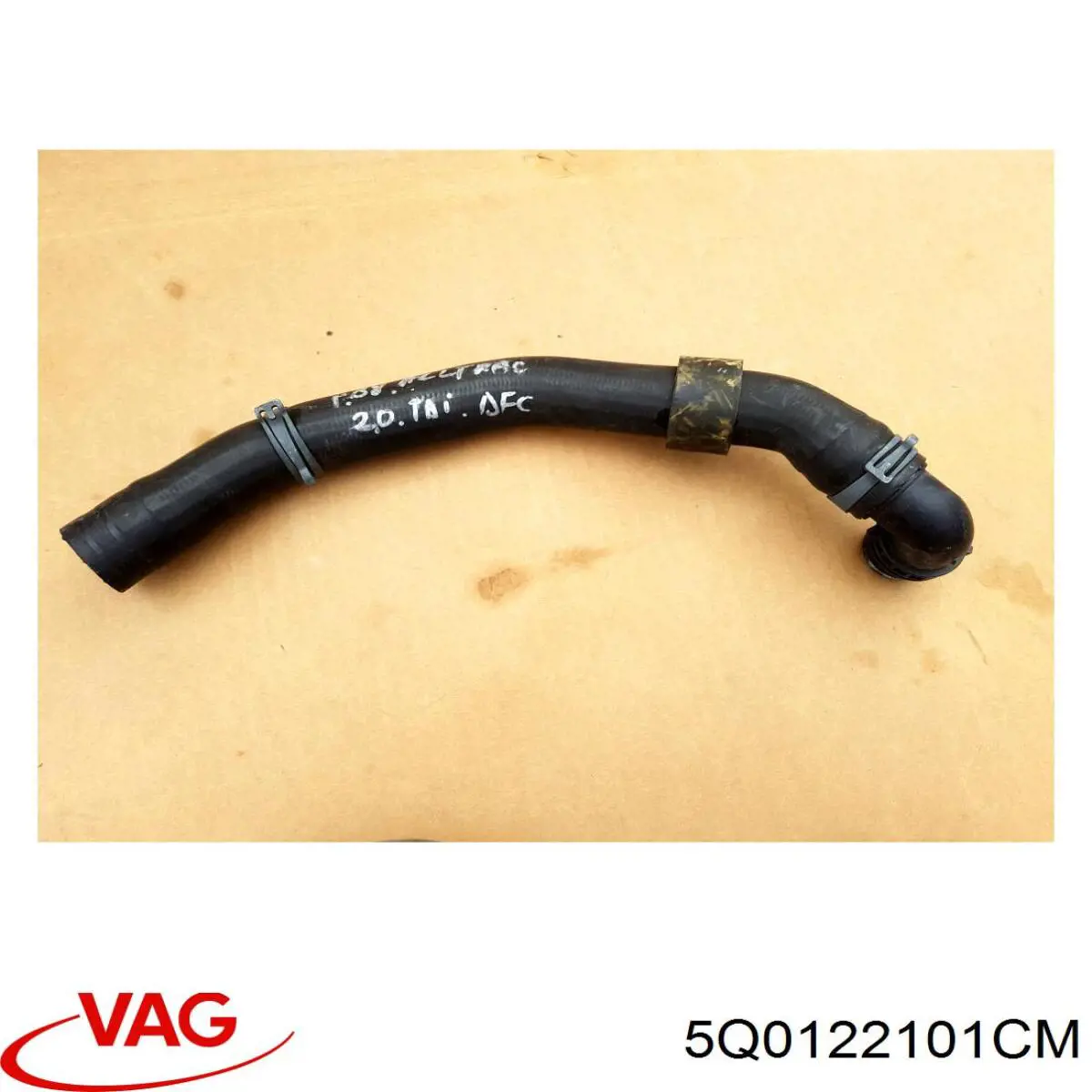 Manguera de radiador arriba VAG 5Q0122101CM