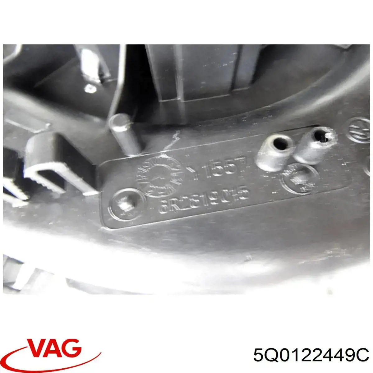 Manguera superior del depósito de expansión 5Q0122449C VAG