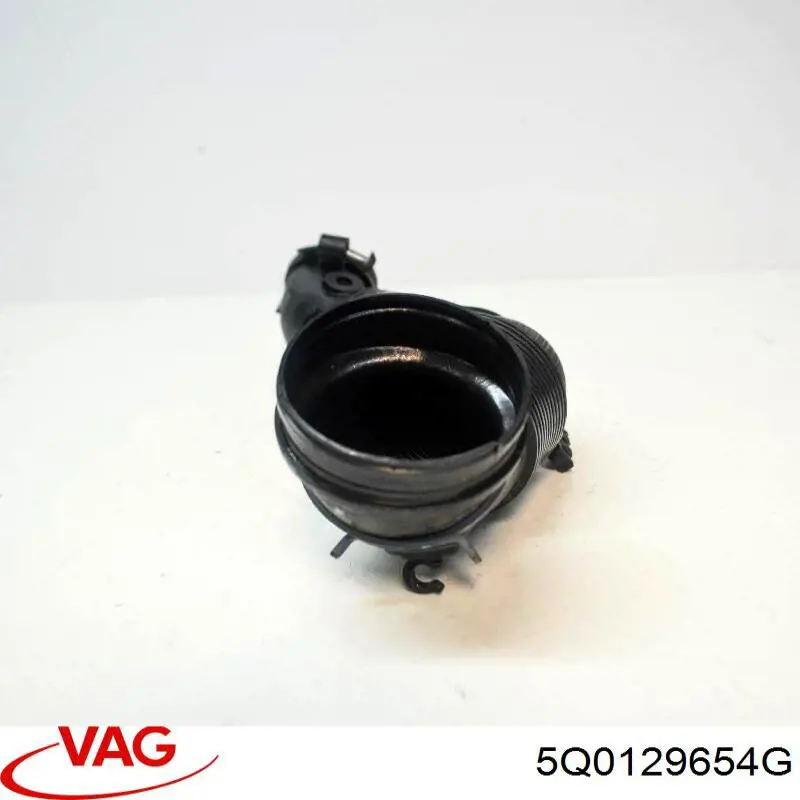 5Q0129654G VAG Tubo de admisión de aire al turbocompresor